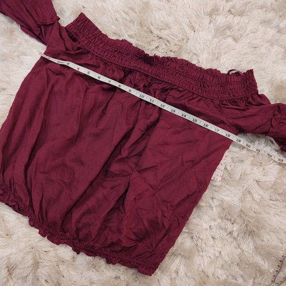 Free People Free Spirit Off-Shoulder Top - Picture 4 of 10